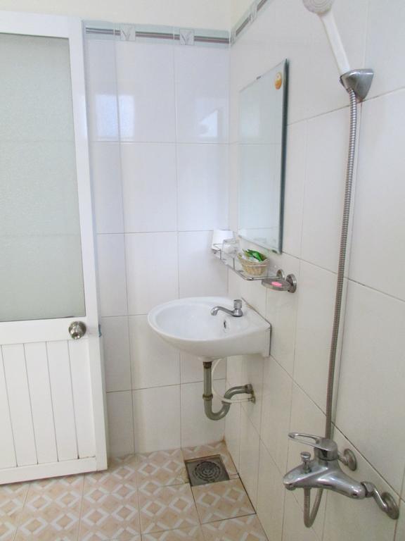 Hung Thinh Hotel Quy Nhon Bagian luar foto